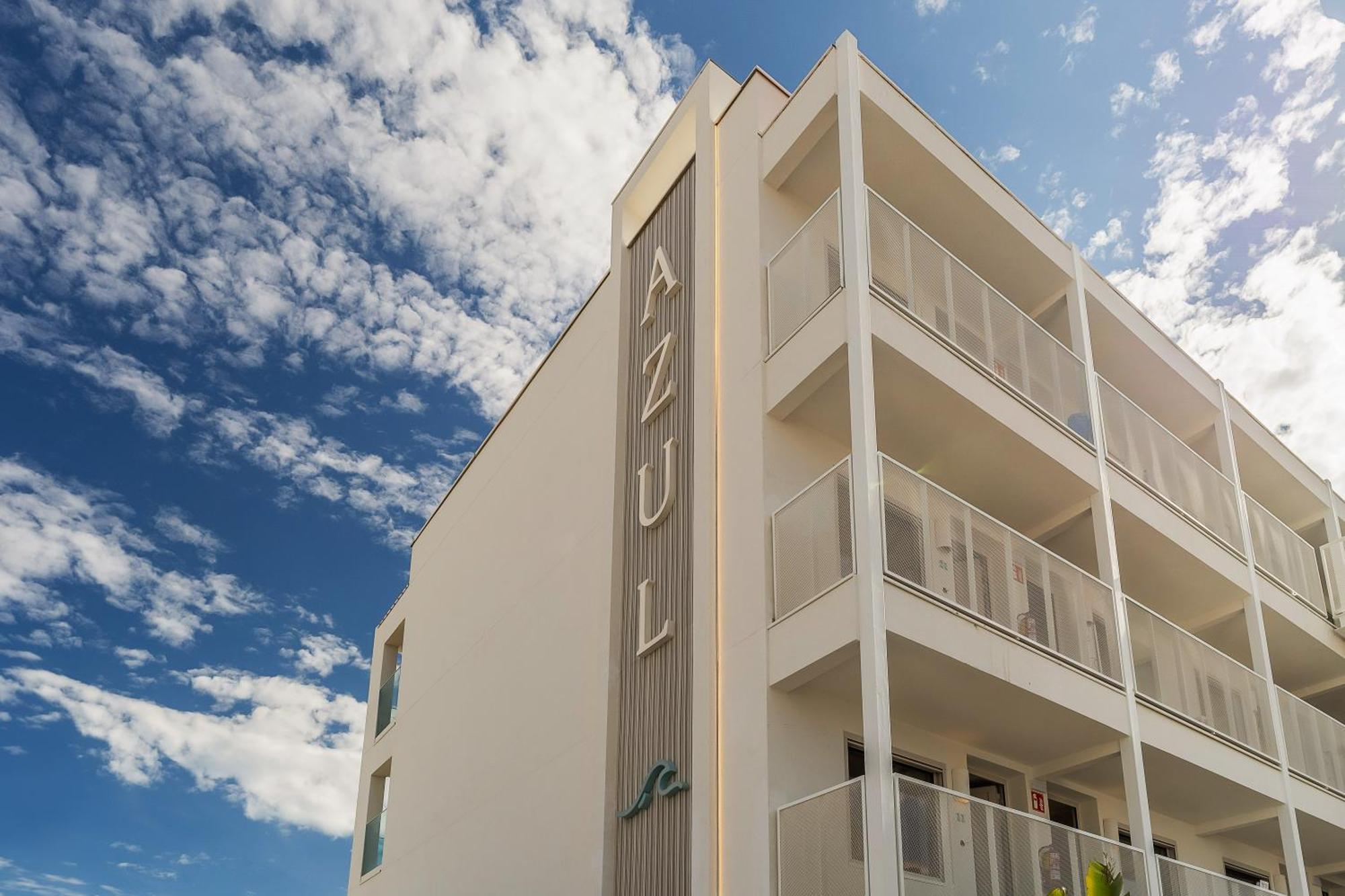 Apartamentos Azul Castelldefels Luaran gambar