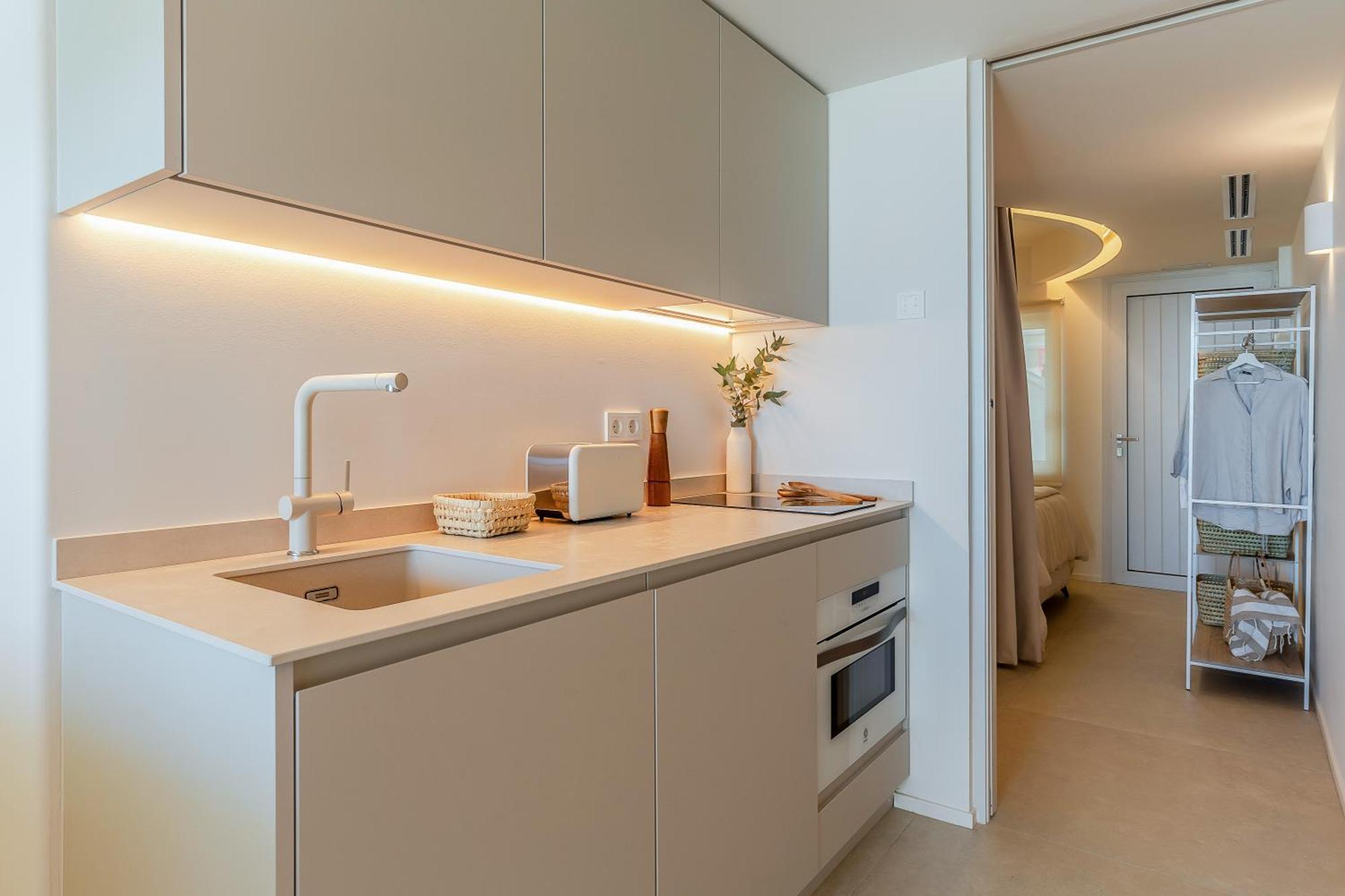 Apartamentos Azul Castelldefels Luaran gambar